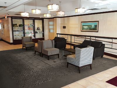 Hotel Ramada By Wyndham By The River 3*