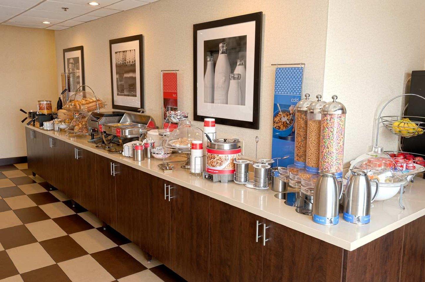 Ramada By Wyndham By The River Hotel Niagara Falls