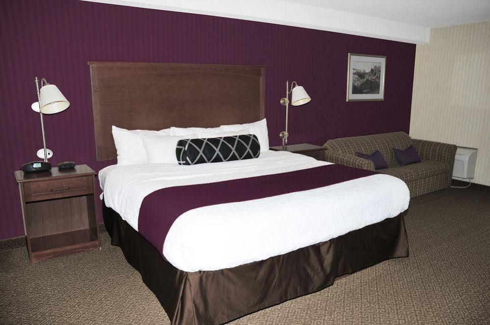 Ramada By Wyndham By The River 3* Niagara Falls